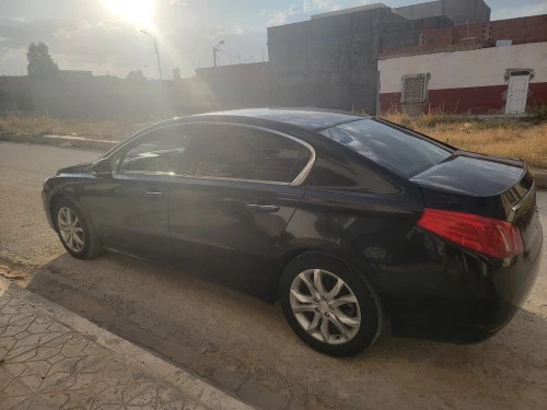 Peugeot 508 2011 Feline jbl
