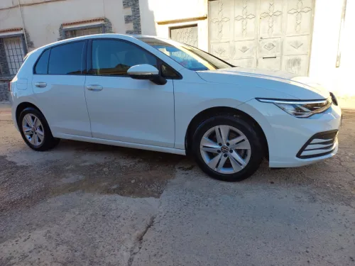 Volkswagen Golf 8 2022 Life Plus