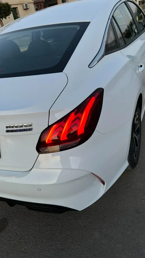 MG MG5 2025 