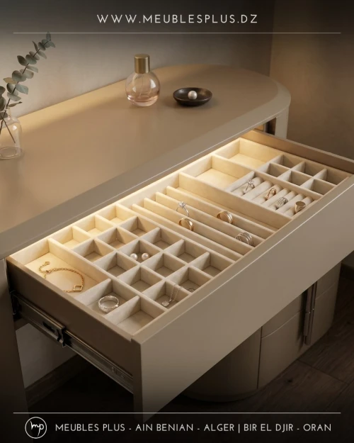 KIT DE CHAMBRE EN CUIR
