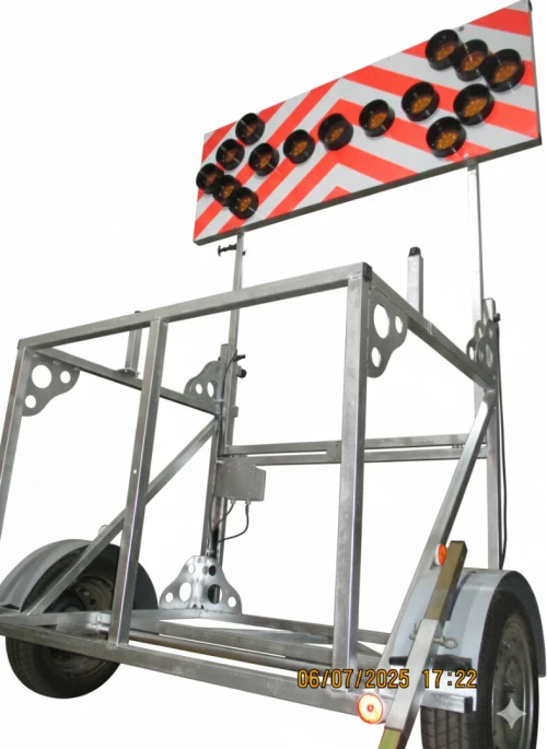 remorque signalisation lumineuse FLR Fleche lumineuse panneau direction
