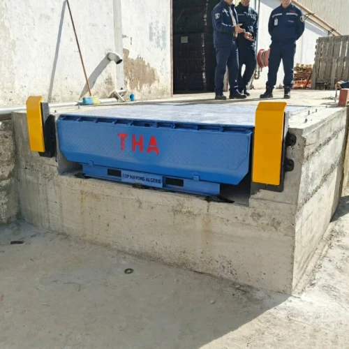 Niveleur de quai     Fabrication    rampe de chargement    rampe hydraulique