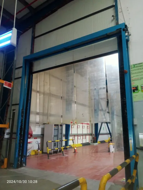 porte sectionnelle industrielle        porte PVC        porte rapide  
