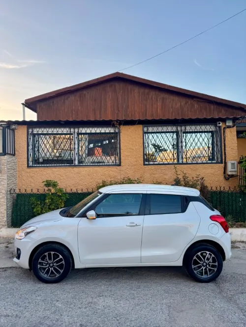 Suzuki Swift 2022 