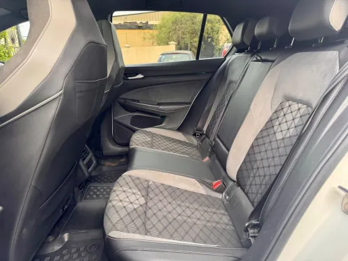 Volkswagen Golf 8 2021 R-Line