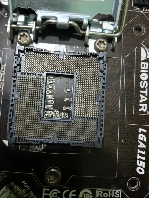 Cart mer biostar h81 en pann + ram 2 gb