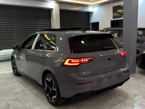 Volkswagen Golf 8 2026 R-Line