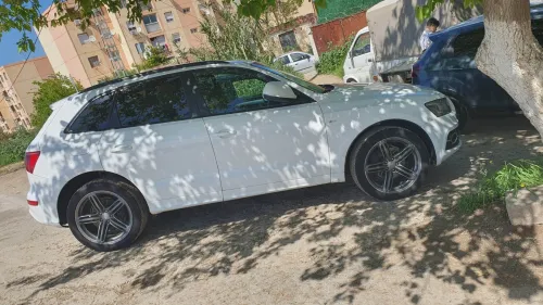 Audi Q5 2012 Off Road
