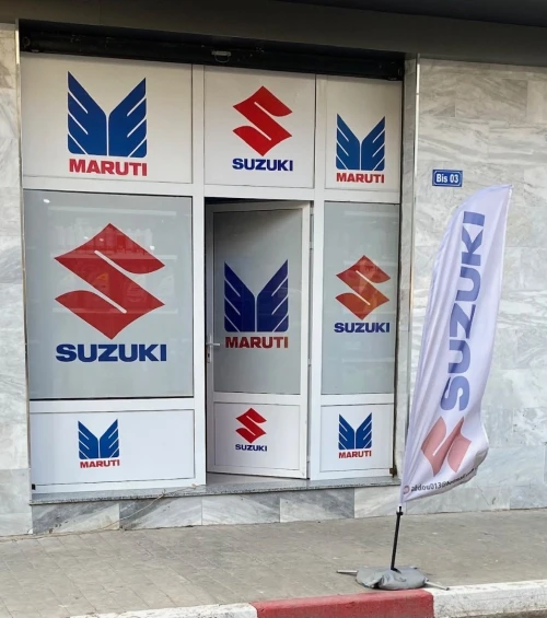 capot MARUTI et SUZUKI 
