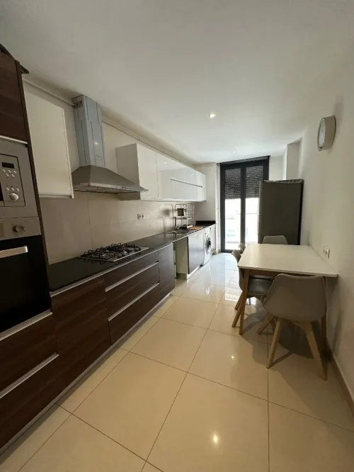 Location Appartement F4 Alger Cheraga