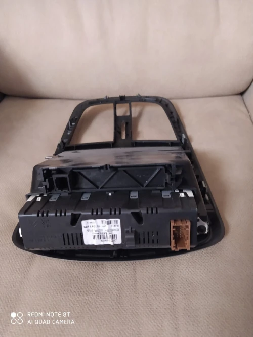 Parchoque avant, capot, l'aile, porte et afficheur peugeot 207
