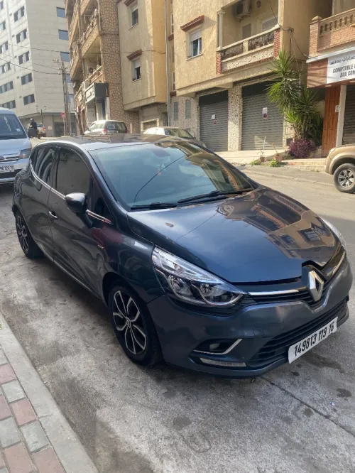 Renault Clio 4 2019 Limited 2