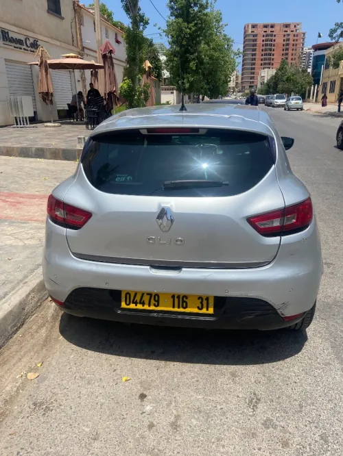 Renault Clio 4 2016 Limited 2