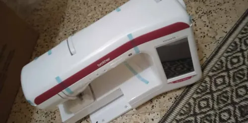الة خياطة في حالة جد جيدة كلشي معها نضيفة خبش لا والو صافية تمشي قرونطي