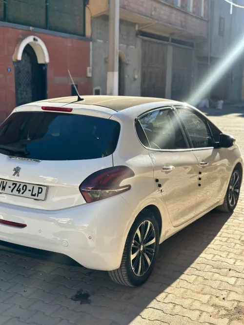 Peugeot 208 2019 ALLURE SANS TOIT