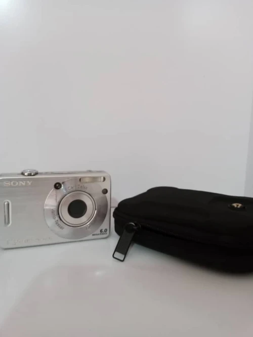Appareil Photo Vintage Sony Cyber-shot DSC-W50