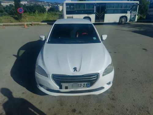 Peugeot 301 2013 
