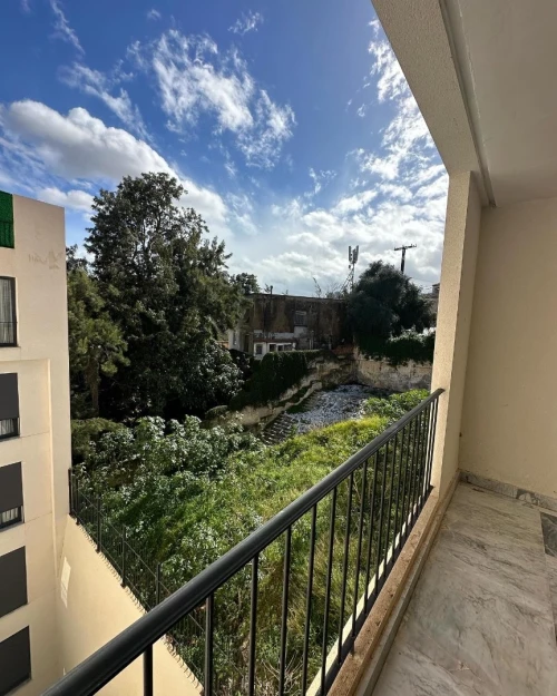 Location Duplex Alger Hydra