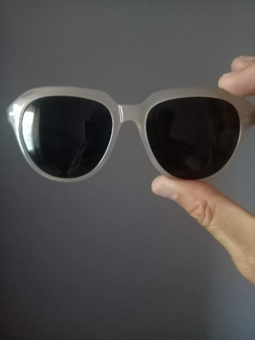 Lunettes de soleil femmes 
