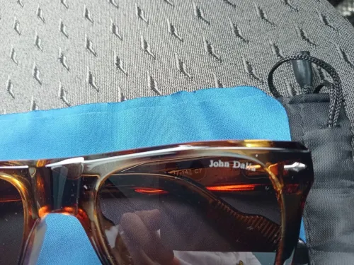 lunettes importation