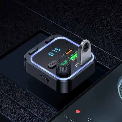 Borofone BC53 Emetteur FM Bluetooth + chargeur AUTO PD type-c et USB QC3.0 20W