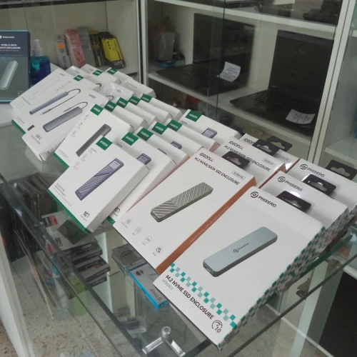   PROMOTION RACK NVME UGREEN 10 Gbp/S USB C 3.2 Gen2, Compatible PC / TELEPHONE
