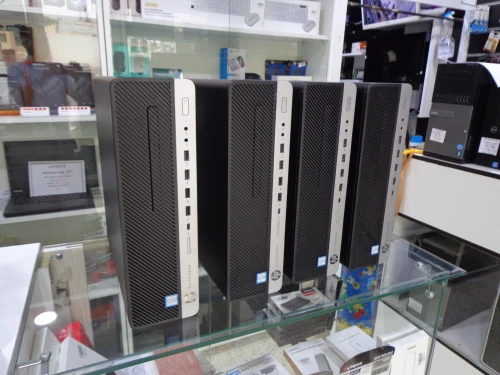 HP ELITEDESK 800 G3 / i5-7eme / 8Go/ 500HDD ou NVME250G