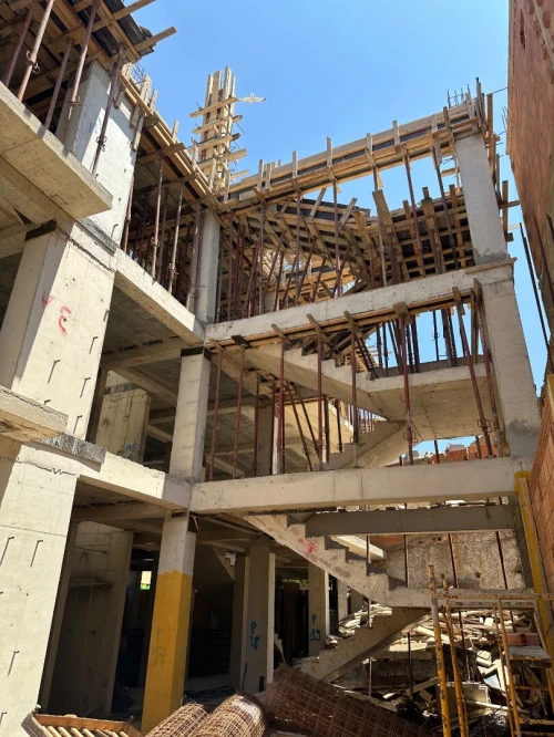 Entrepreneur entreprise travaux bâtiment tce