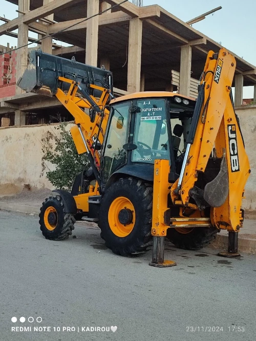 JCB 3cx Rétro chargeur JCB 3 cx 2012