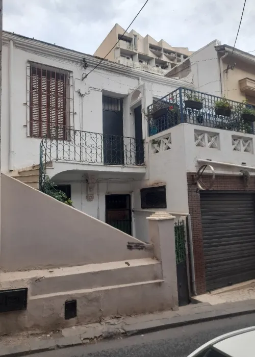 Vente Appartement Niveau de villa F2 Alger Sidi mhamed