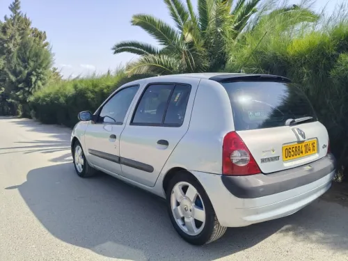 Renault Clio 2 2004 1.2 16V