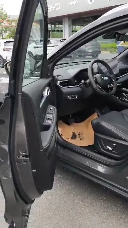 Geely Coolray 2026 Star full option