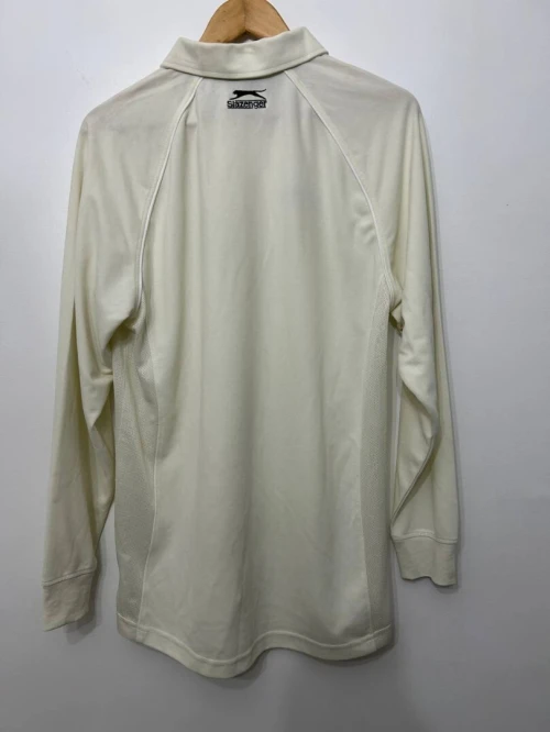 pull slazenger original taille L