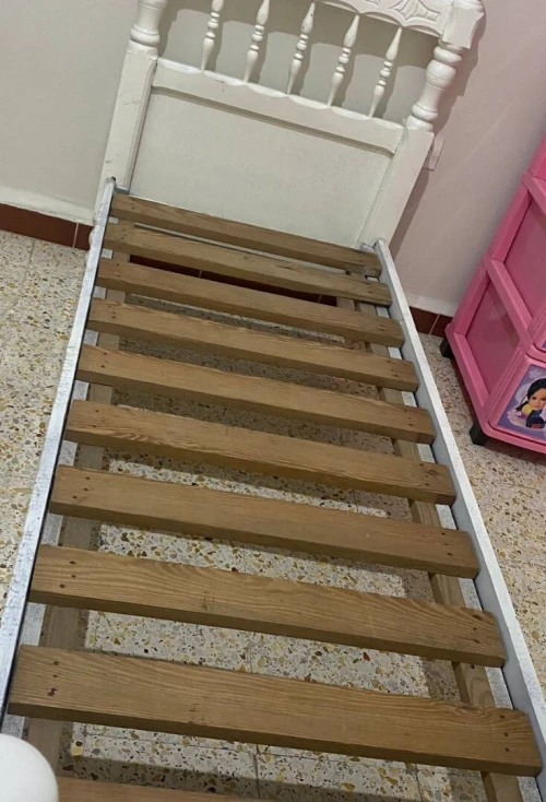 غرفة نوم مستعملة