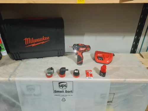 visseuse perceuse compact à mandrin amovible 12V 2.0Ah - MILWAUKEE M12 BDDX