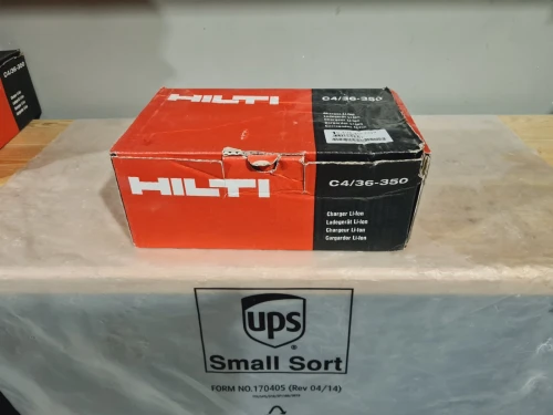 HILTI C 4/36-350 chargeurs rapide multi-voltage pour batteries Li-Ion CPC 14.4/22/36V (Poland)