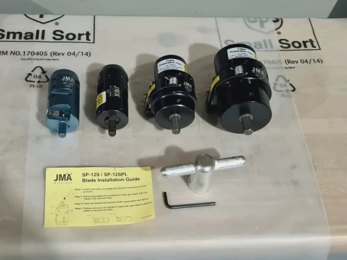 Sertisseuse pour connecteur de câble coaxial RIDGID RP 240 + JMA wireless (USA)