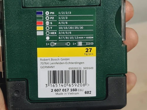 BOSCH - Coffret embout et douille à cliquet 27 pièces