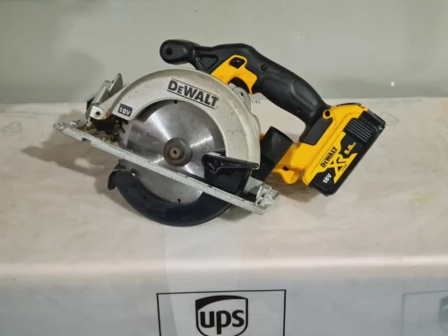 Scie circulaire sans fil 165mm 18V 5.0Ah - DEWALT DCS391 (2018-Czech)