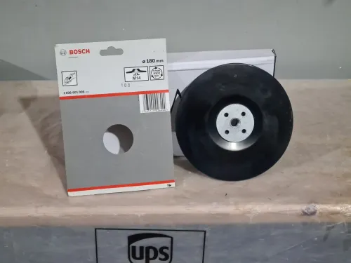 Plateau de ponçage Ø 180mm pour disques abrasifs sur fibres avec écrou BOSCH 2608601209 (Germany)