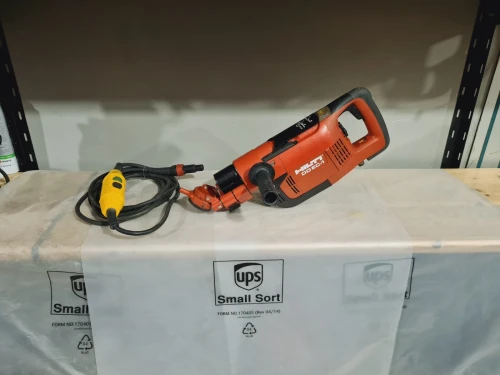 Carotteuse 35mm + Unité de recyclage d'eau HILTI DD EC-1 + DD-REC1 (Lichtenstein)