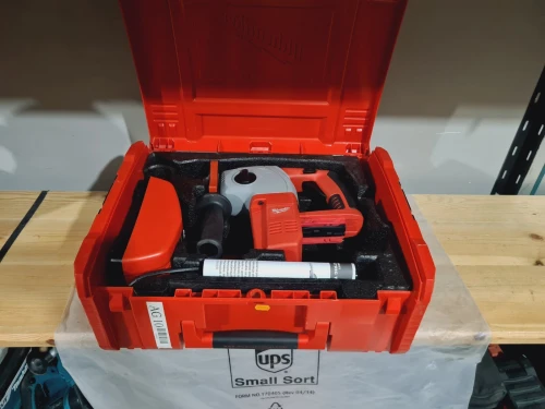 Perforateur sans fil MILWAUKEE V 18H sans batteries (2007-Germany)