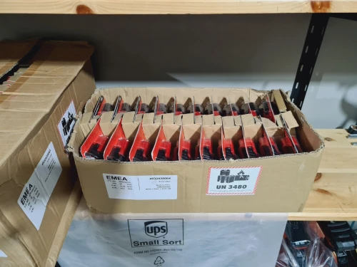 Batterie Li-Ion 12V 2.0Ah MILWAUKEE M12B2 (Redlithium-Ion)