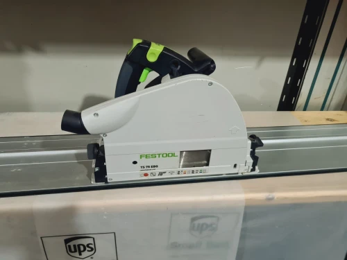 Rail de guidage chinois 1.4m compatible avec les machines FESTOOL 
