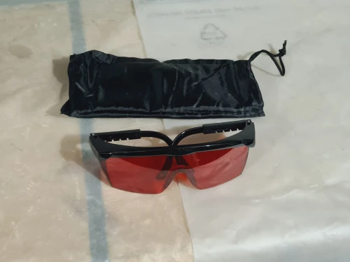 Lunette de visualisation laser rouges