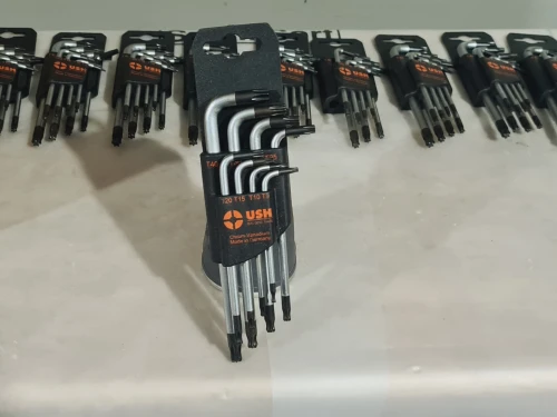 USH - Jeu clé Torx original 8 pcs T9.10.15.20.25.27.30.40 (Germany)