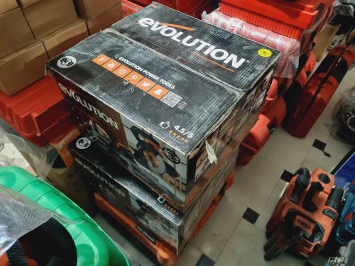 Scie à onglet radiale 210mm 1500W lame TCT coupe tout - ÉVOLUTION R210SMS