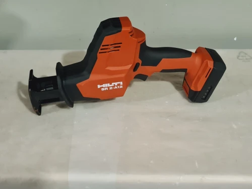 Scie sabre compact sans fil 12V 2.0Ah - HILTI SR 2-A12 (BL)