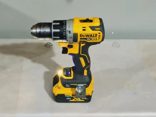 Visseuse perceuse connecté 18V 5.0Ah - DEWALT DCD792 (BL-Czech-Bleutouth)