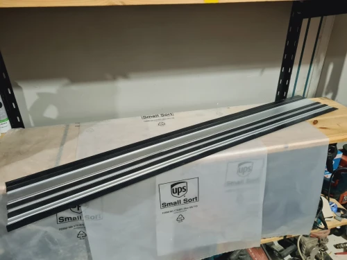 Rail de guidage chinois 1.4m compatible avec les machines FESTOOL 